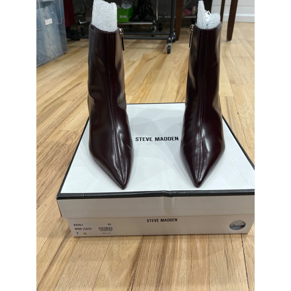 Steve Madden Ashli Wine Leather Pointed Toe Block Heel Ankle Boots Size 7